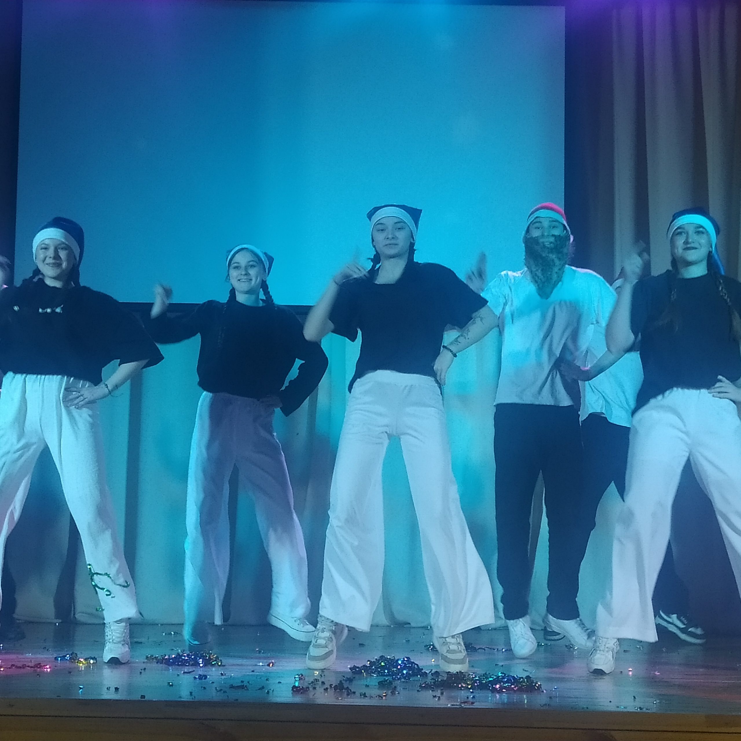 Праздничный концерт посвященный встрече Нового 2026 года.