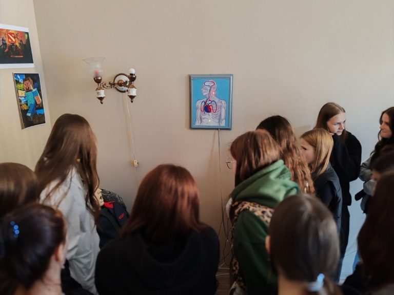 Посещение антинаркотического кабинета: в центре внимания профилактика!